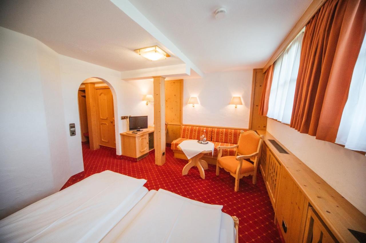 Hotel Waldeck Mit Restaurant "Florian'S" Фельдберг Экстерьер фото